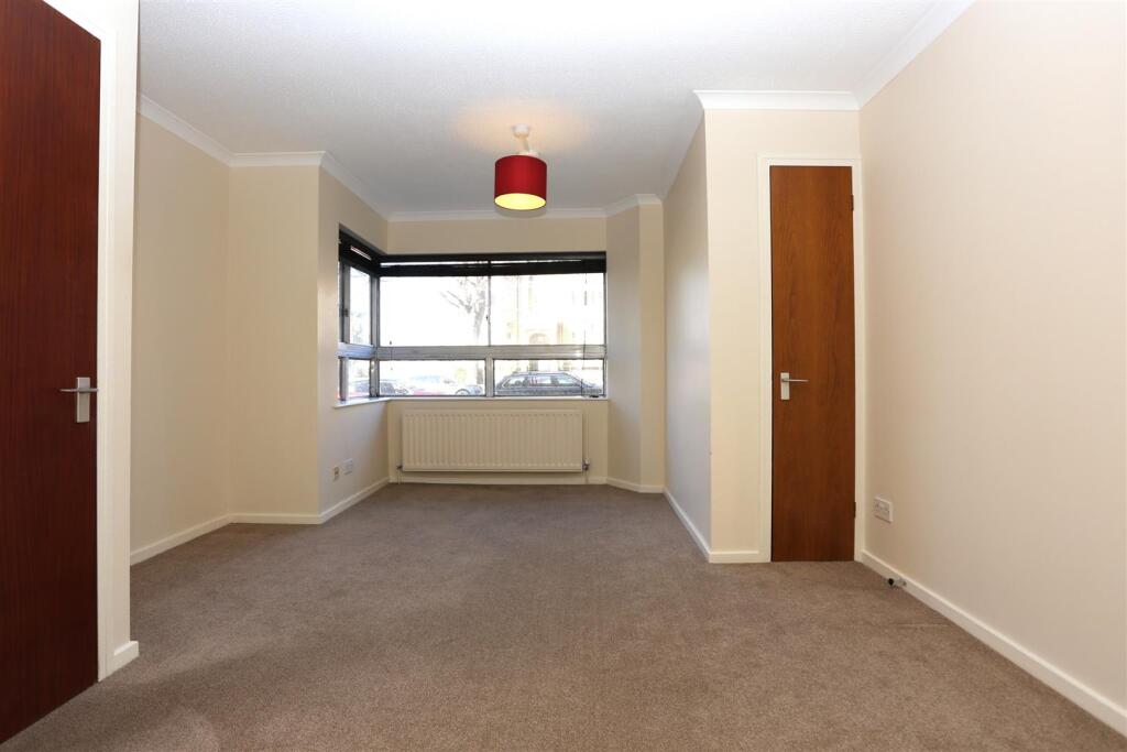 Apartment in Brighton - View 2