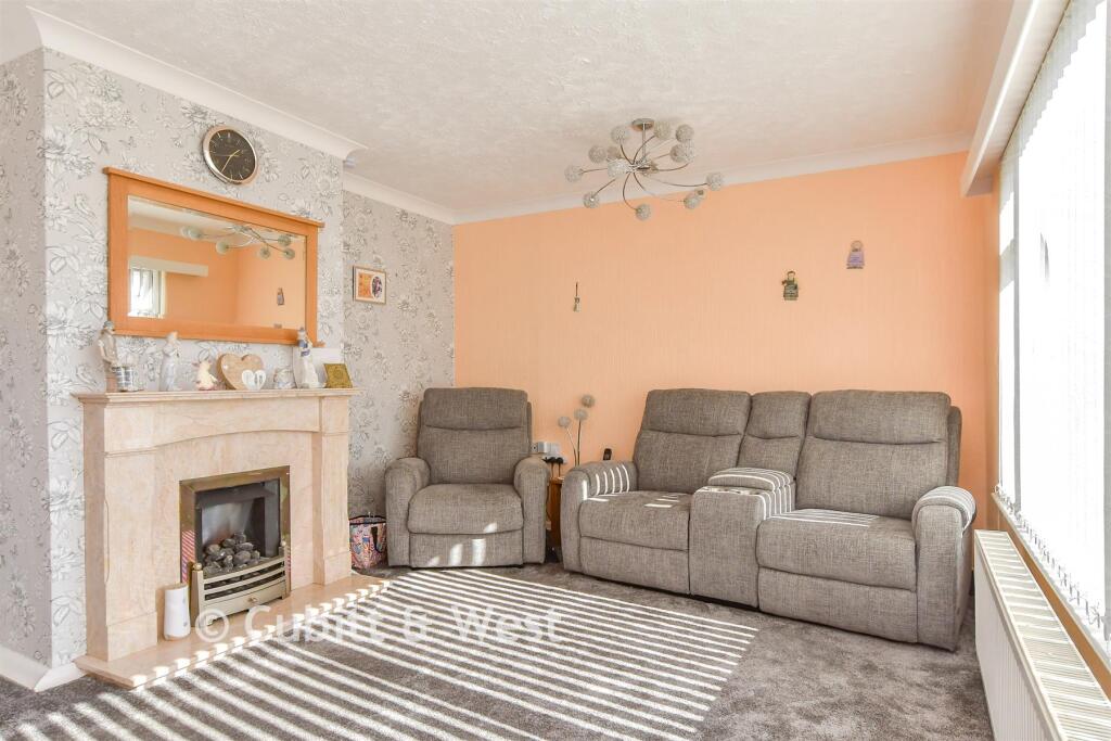 House in Portsmouth - View 4