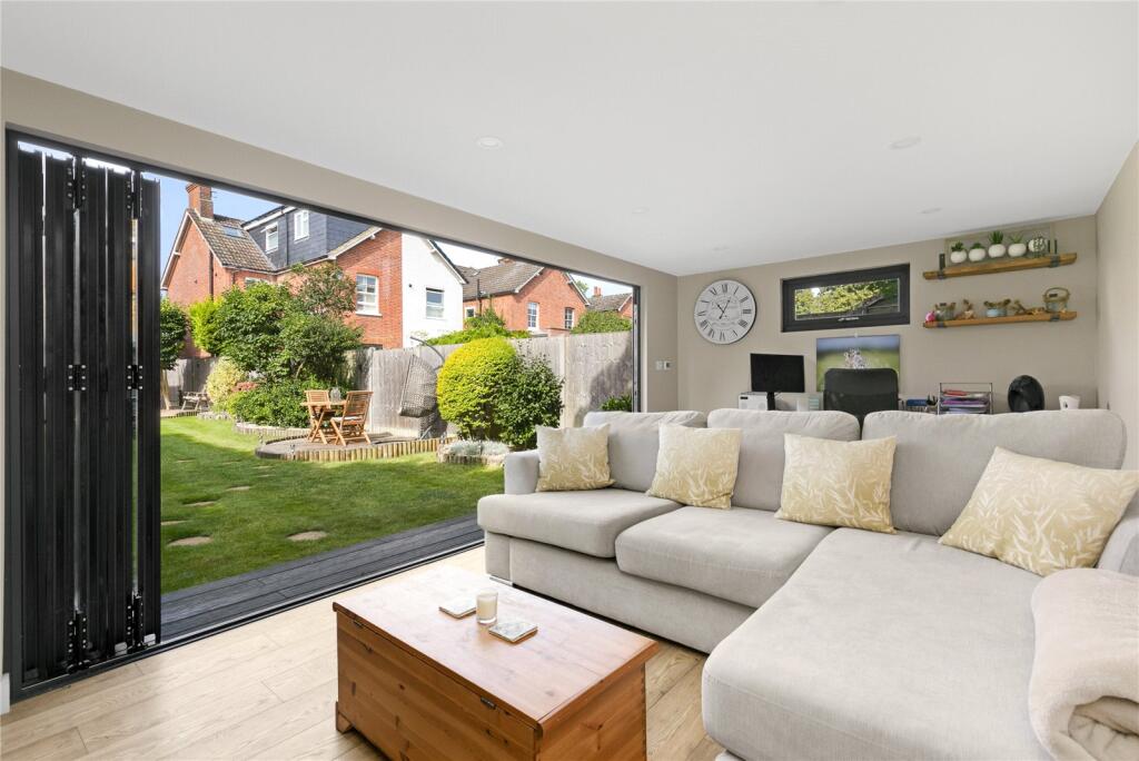 Course Road, Ascot, Berkshire, SL5 photo 2