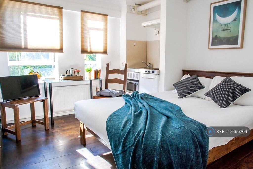 Main image of property: Mapesbury Road, London, NW2