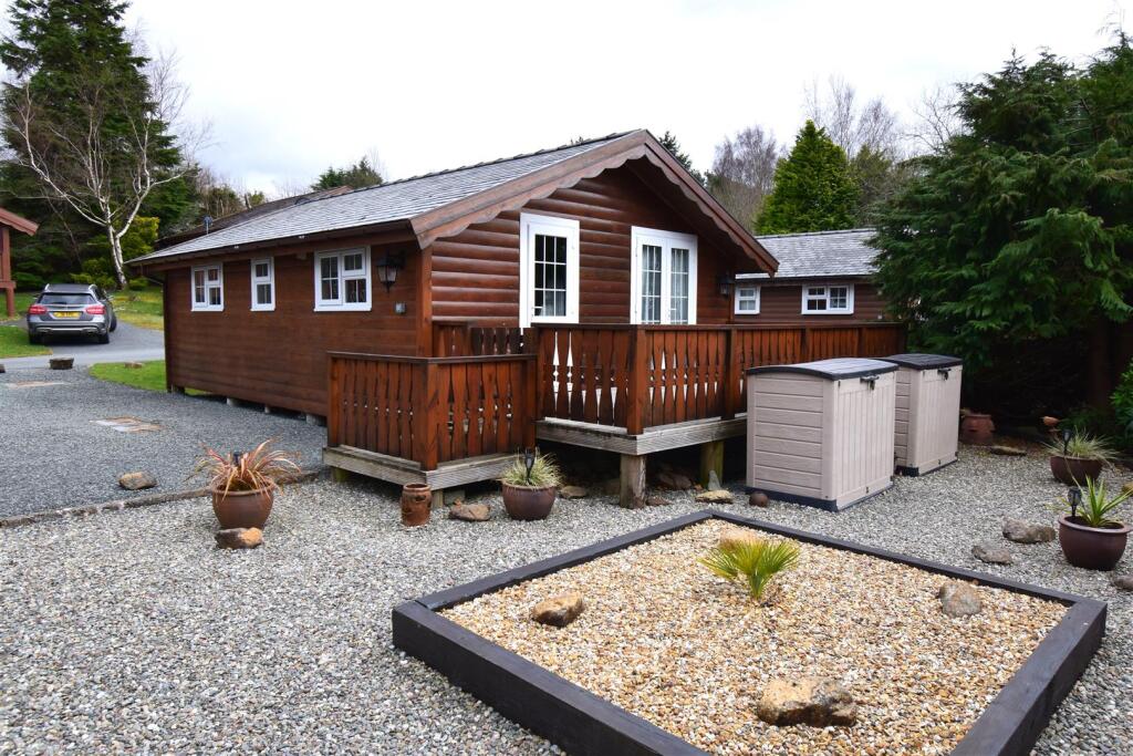 2-bed house on Trawsfynydd Holiday Village, Bronaber, £59,995
