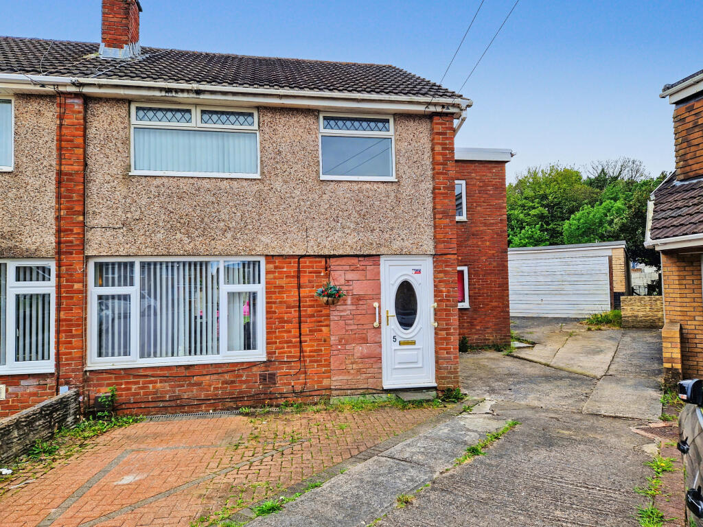 Main image of property: PEN-Y-FFORDD, NORTH CORNELLY, CF33 4ES