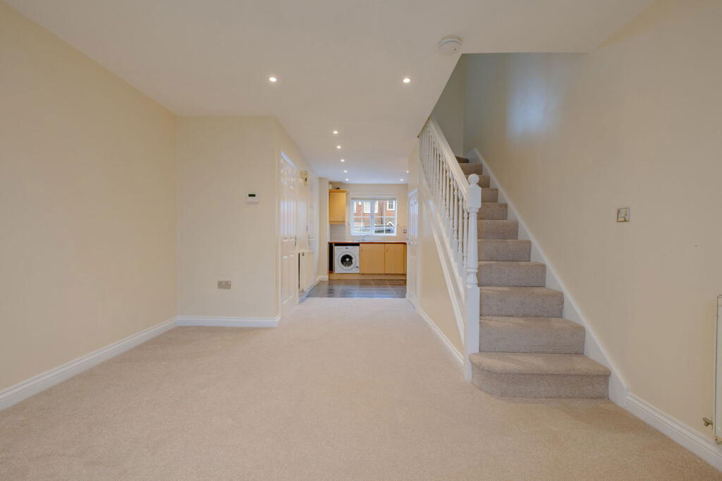 House in Dudley, Nether End - View 5