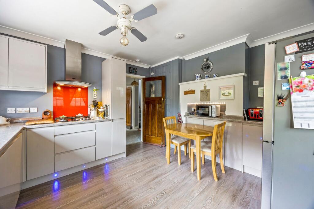 House in Tonbridge - View 4