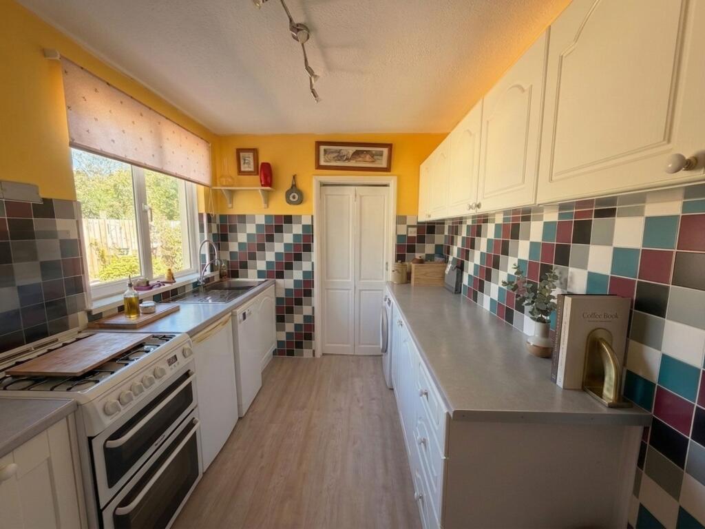 House in Truro - View 5