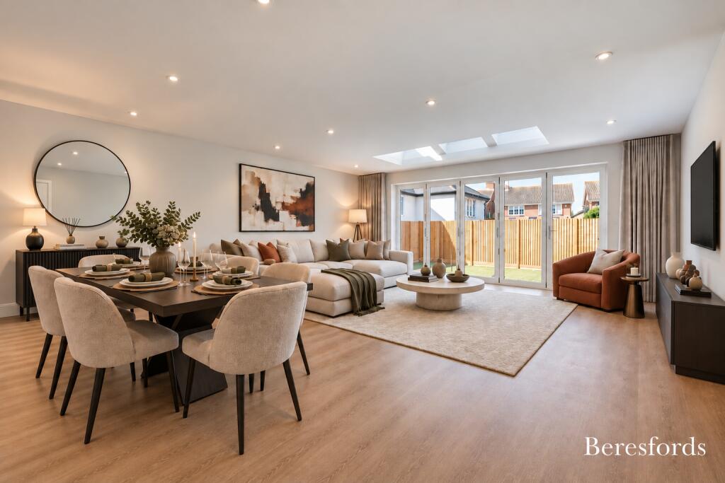 House in Brentwood, Essex - View 2