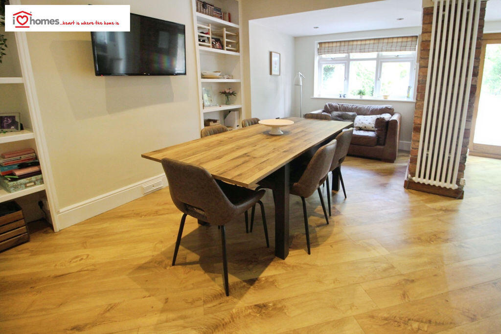 House in Walsall, West Midlands - More