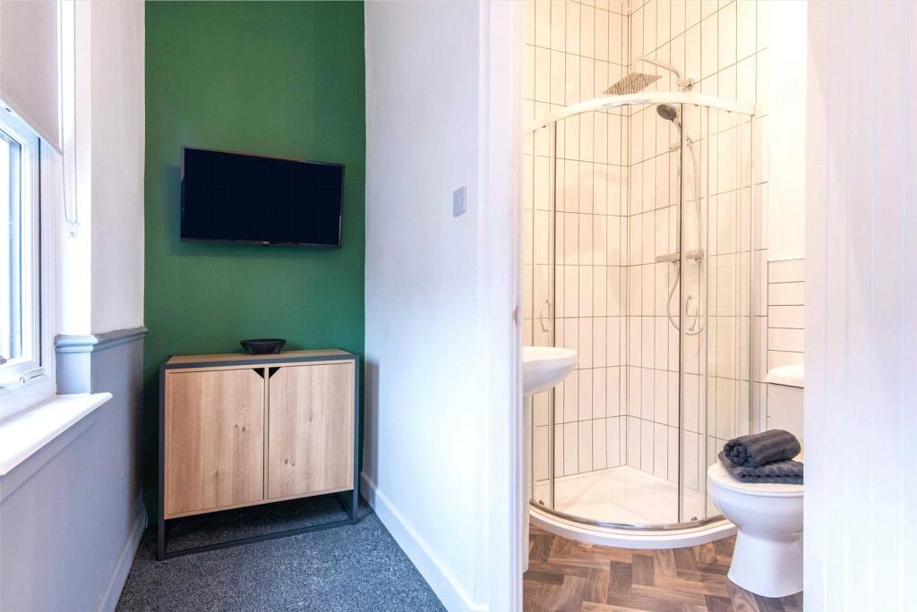 Apartment in Darlington - View 5