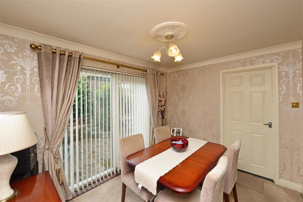 Bruce Lawn, New Wortley, Leeds photo 4