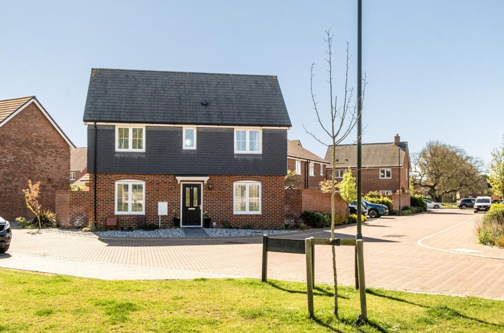 Main image of property: Legg Vale, Eastergate, PO20