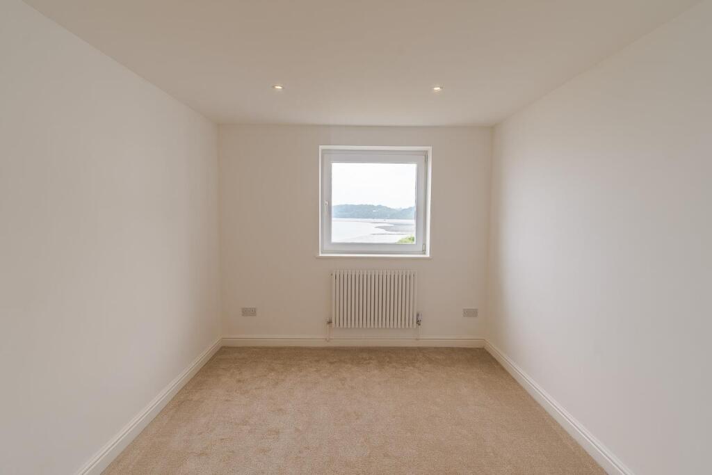 Apartment in Cardiff - More