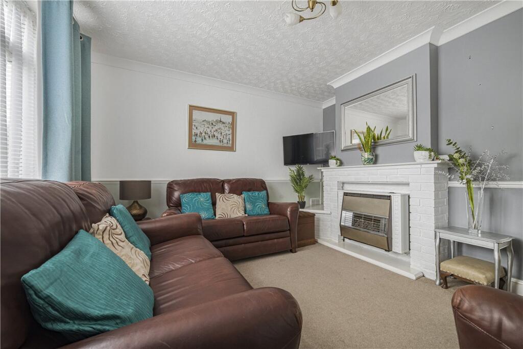 House in London, St Mary Cray - View 2