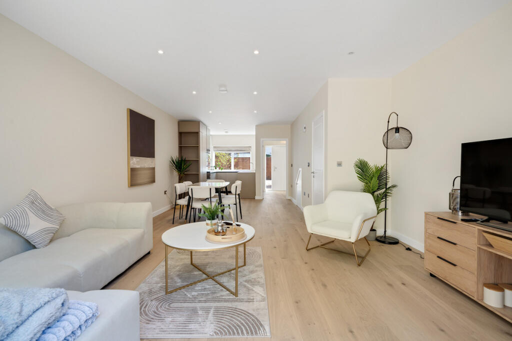 Main image of property: Unit 10a The Warwick, Ealing, W5