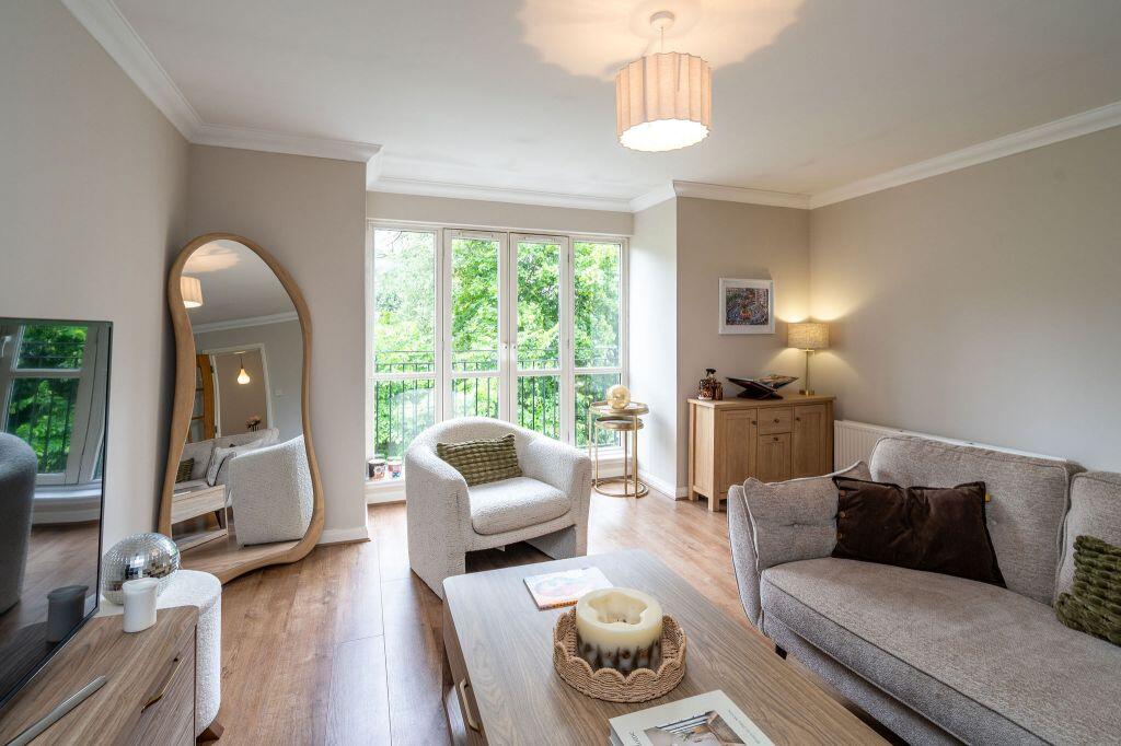 Main image of property: 10/6 St Catherine's Gardens, St Catherines Manor, Corstorphine, Edinburgh, EH12 7AZ