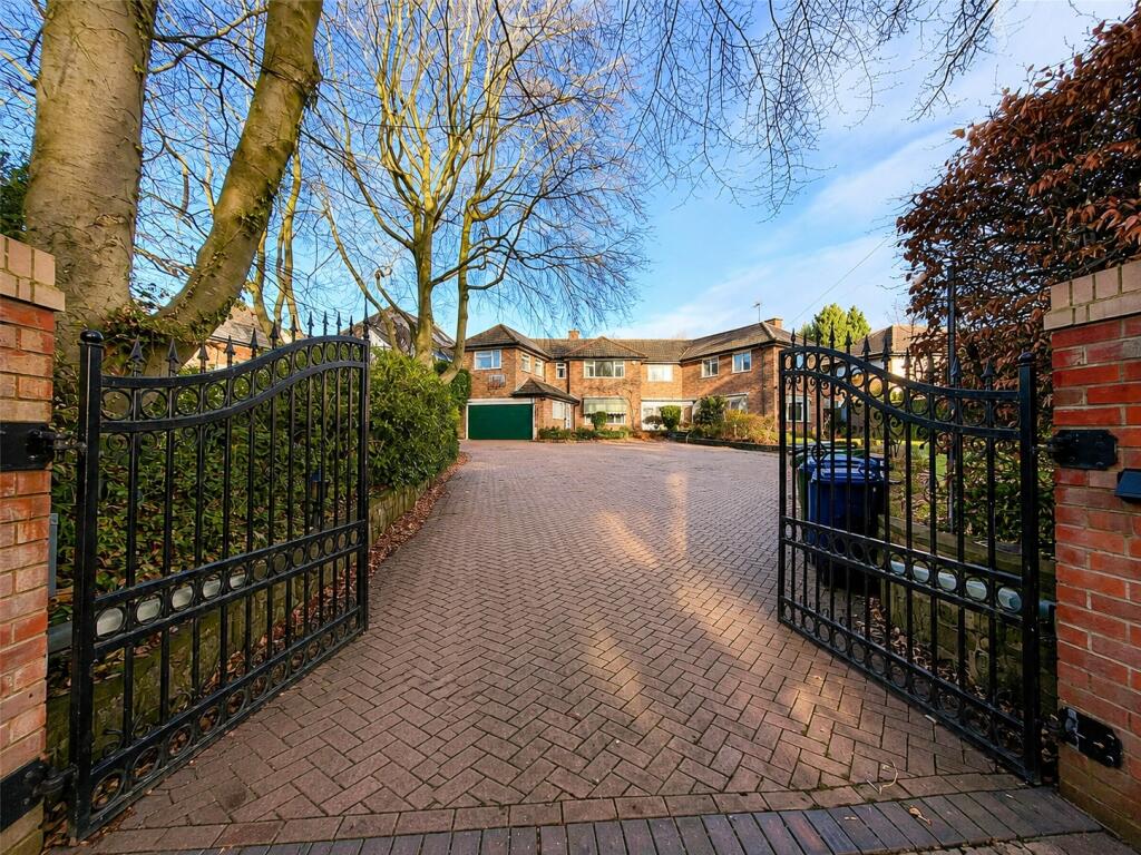 Main image of property: Hampton Lane, Solihull, West Midlands, B91