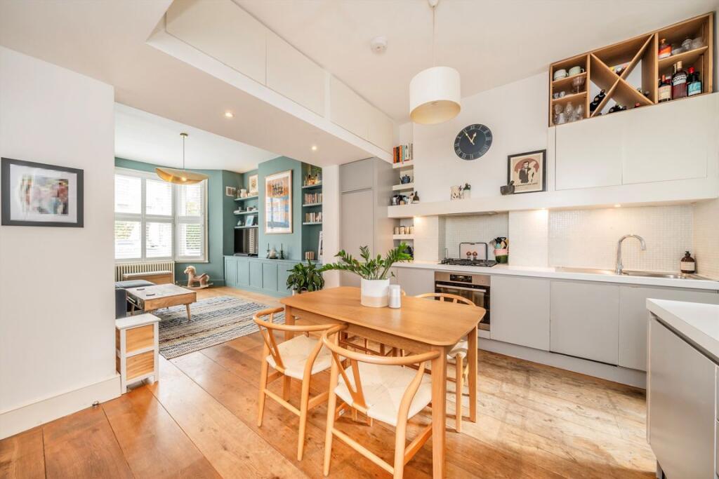 Apartment in London, Kensal Town, Maida Hill - View 5