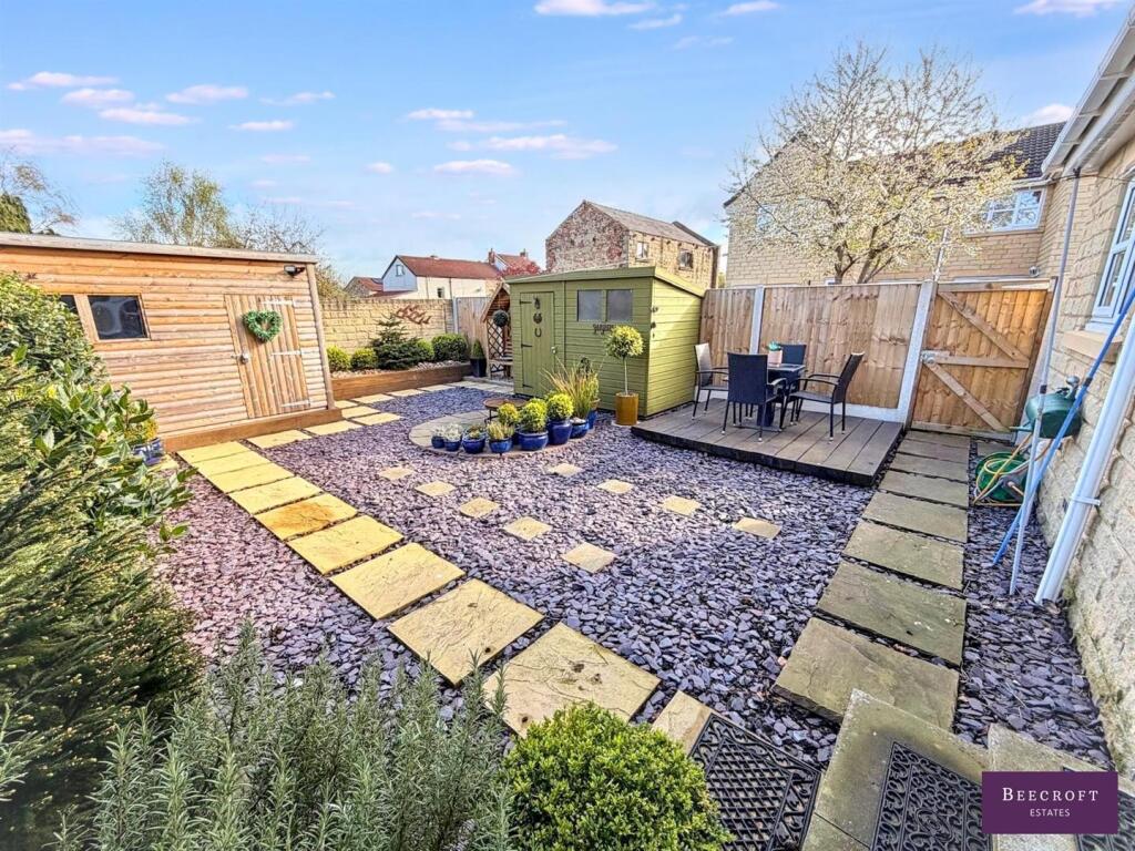 House in Sheffield - View 5