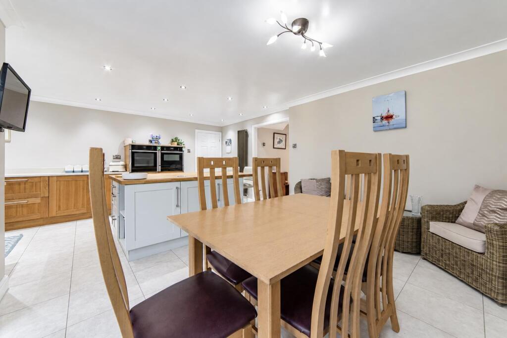 House in Newcastle upon Tyne - View 5