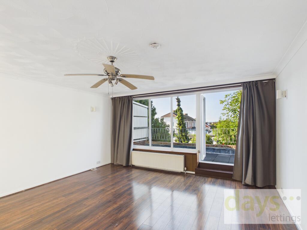 Apartment in Portsmouth - View 2