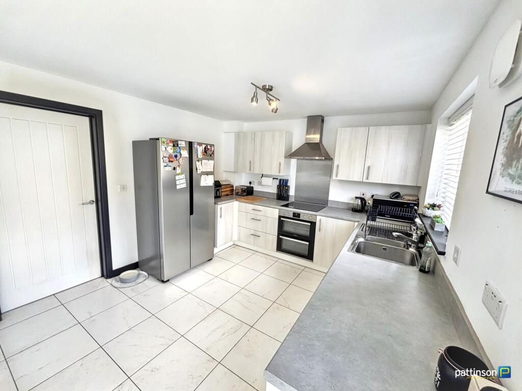 House in Newcastle upon Tyne - More