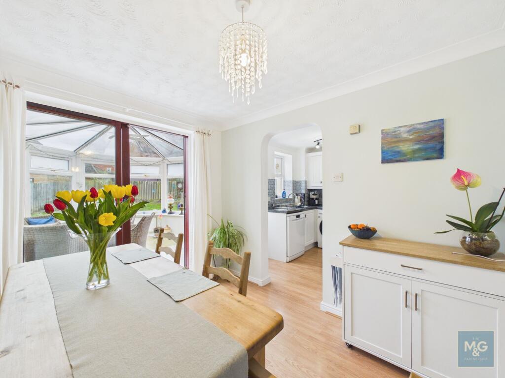 Emsworth Close, Bury St. Edmunds, IP32 photo 3