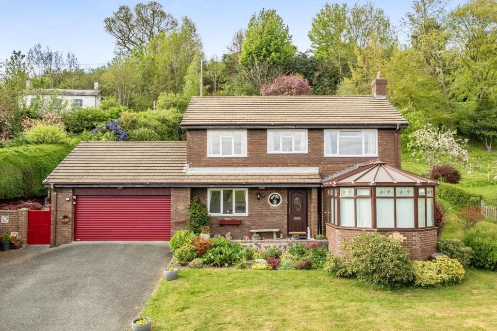 4-bed detached on Mill Fields, Milford Road, SY16 3JP, £375,000