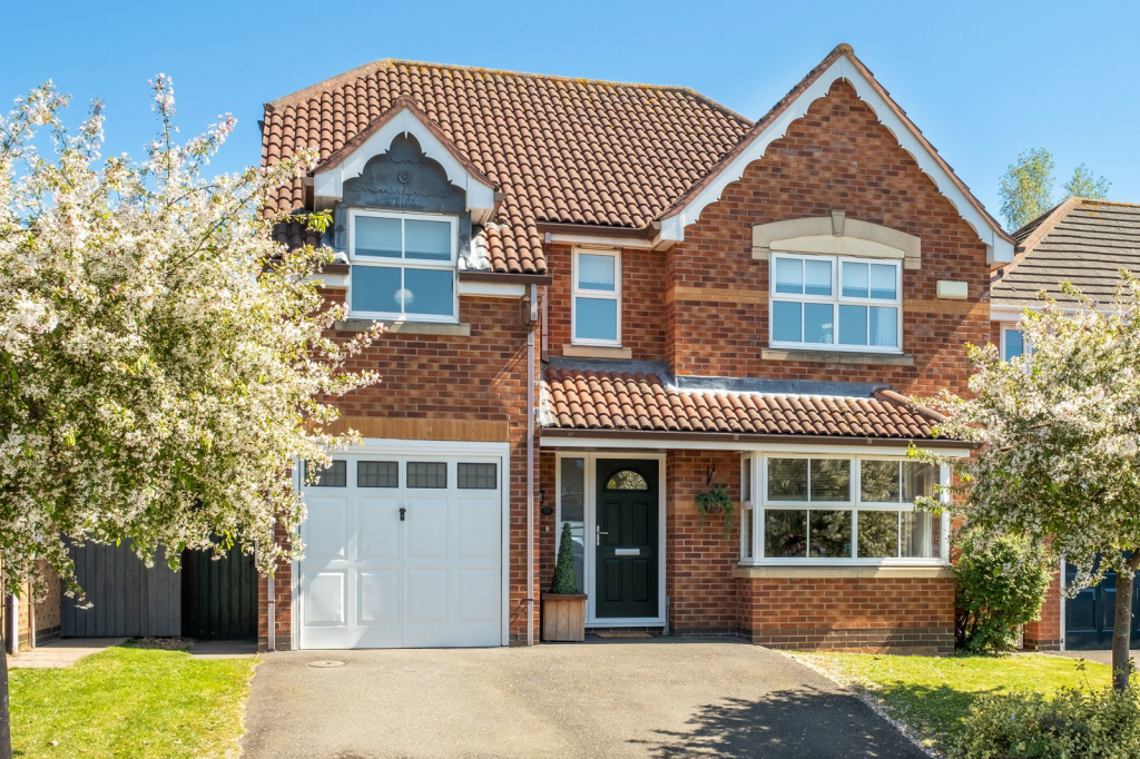Main image of property: Thistle Bank, East Leake