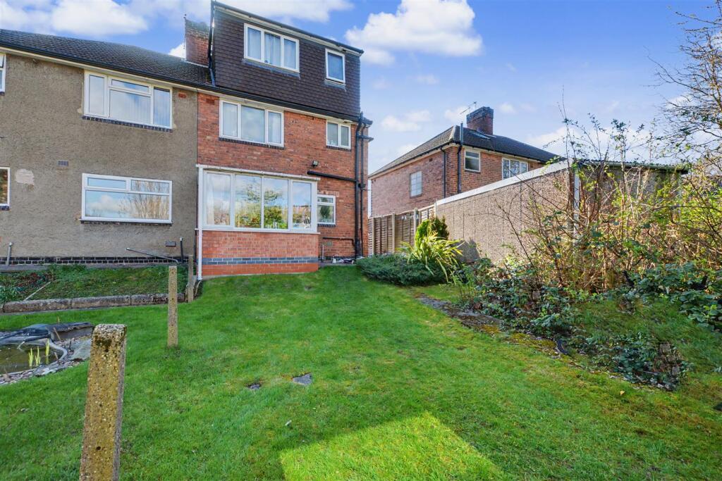 House in Nottingham, Beeston - View 2