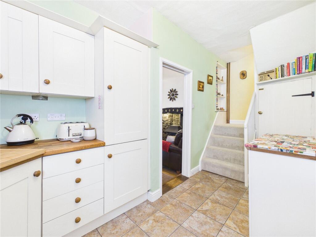 House in Exeter - View 5