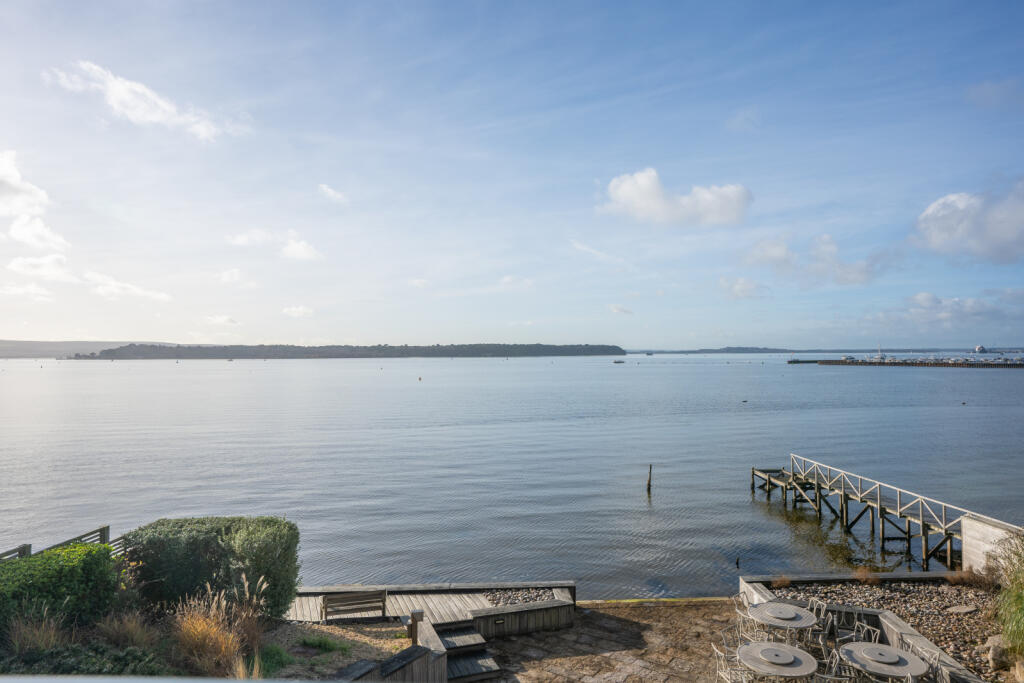 Additional image 4 of Sandbanks Road, Evening Hill, Poole, Dorset, BH14