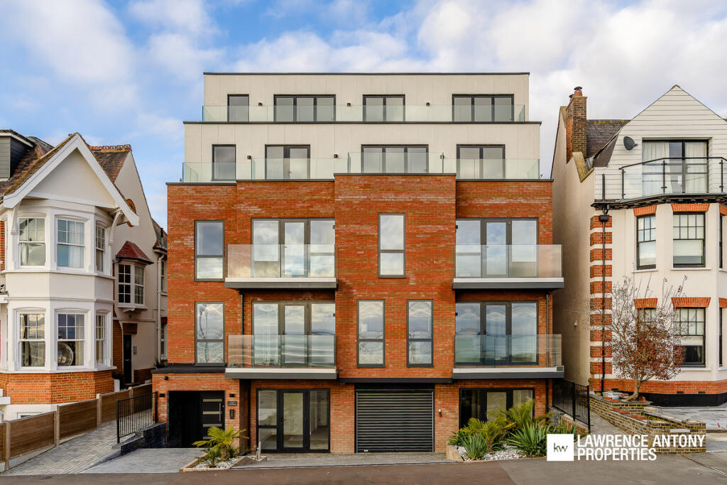 Main image of property: Grand Parade, Leigh-on-Sea, SS9