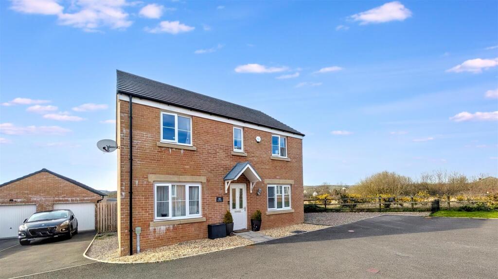 Main image of property: Heol Y Plas, Carway, Kidwelly