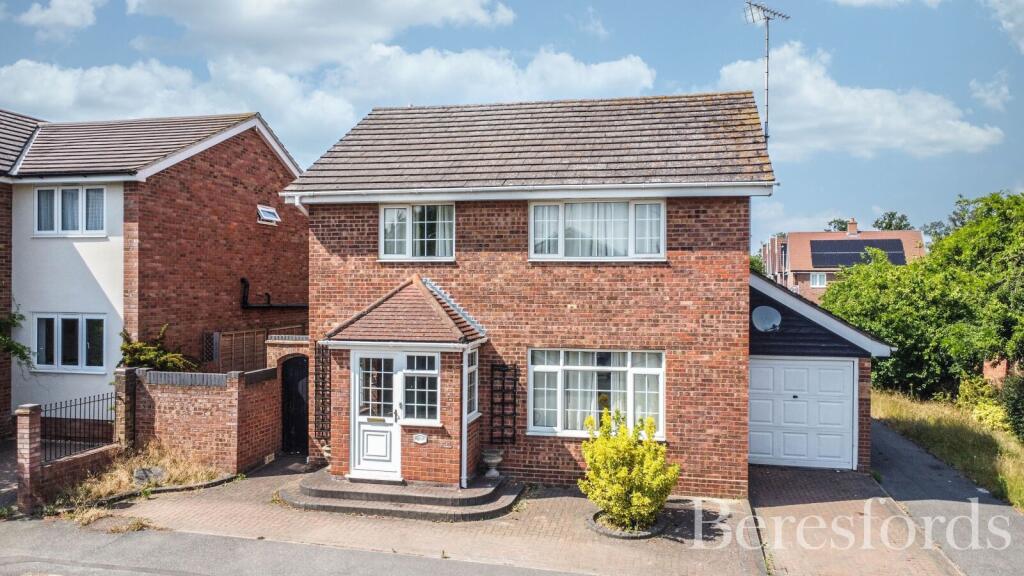 Main image of property: Gernon Close, Broomfield, CM1