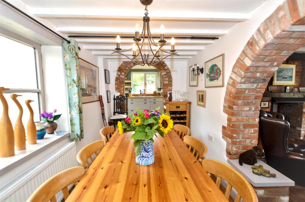 House in North Norfolk, Lower Gresham, Gresham - More