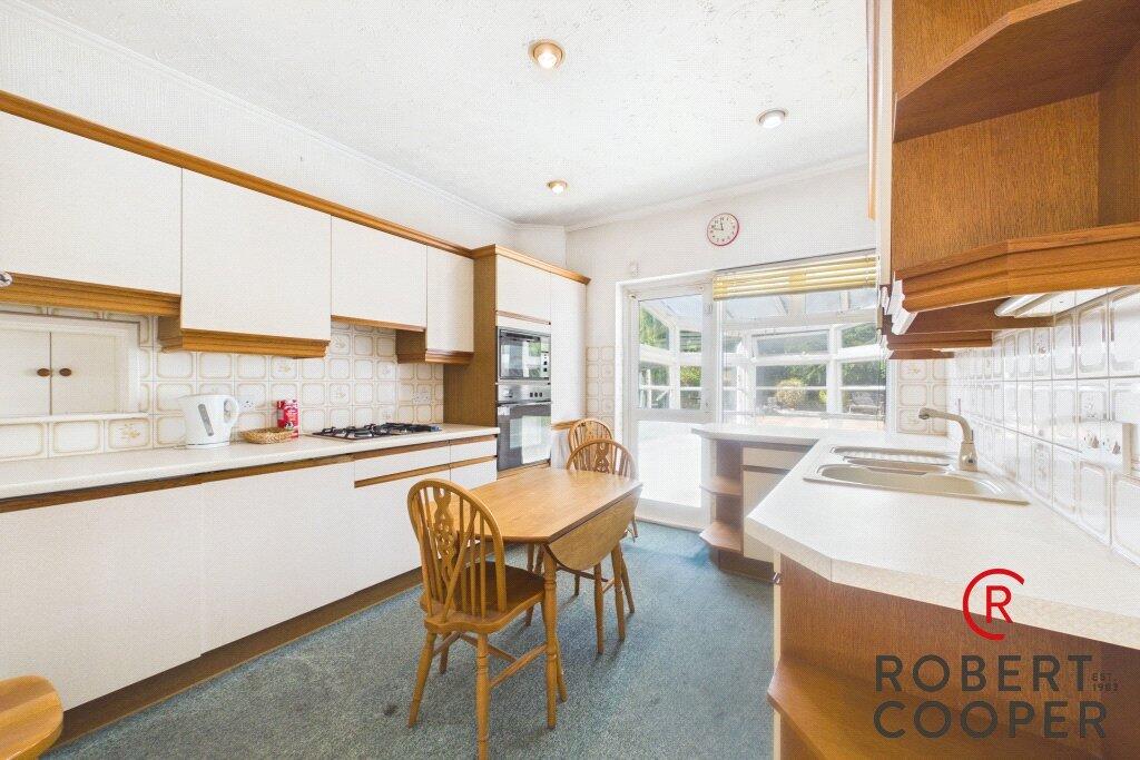 House in Harrow - View 3