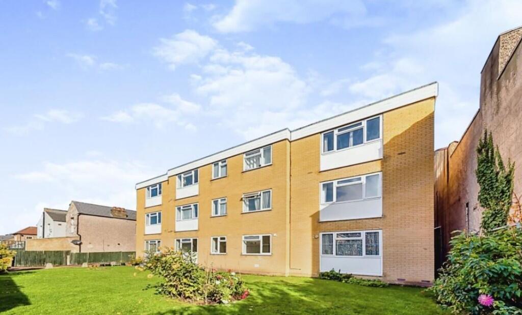 Main image of property: Graham Road, Mitcham, Greater London, CR4