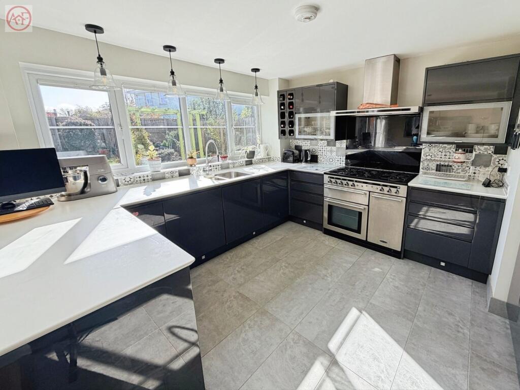 House in Taunton - View 4