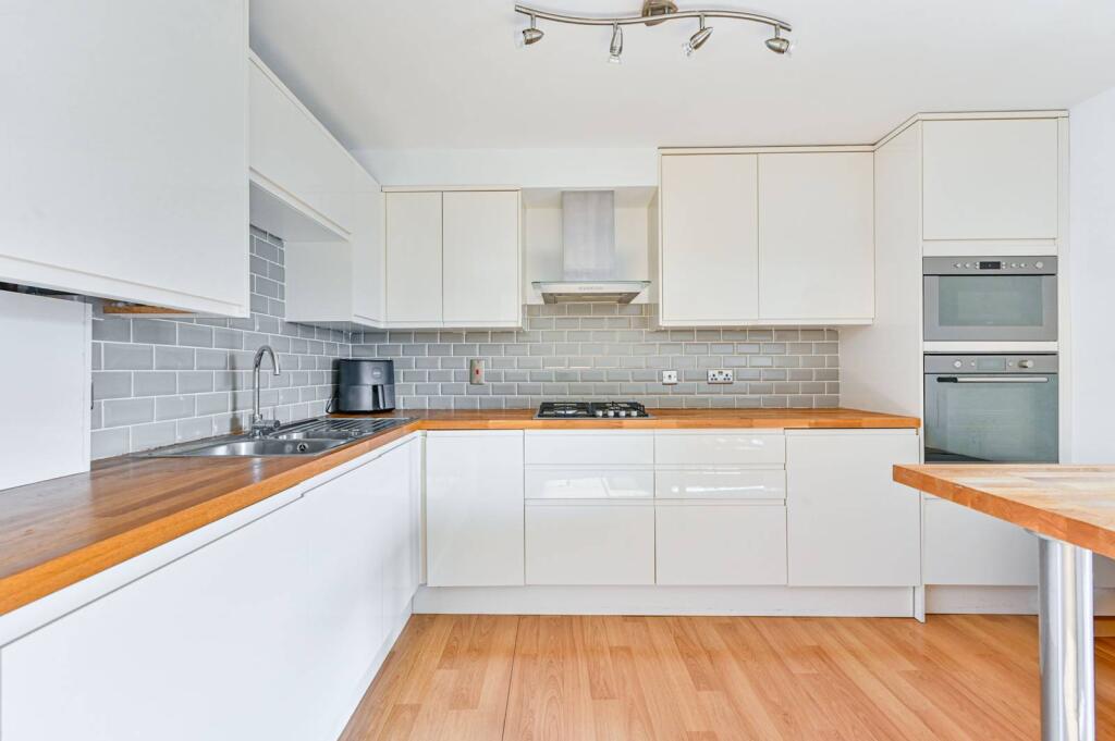 Main image of property: Blackheath Road, Greenwich, London, SE10