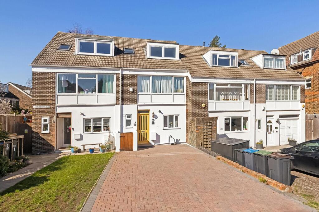 Main image of property: Warminster Road, South Norwood, London, SE25