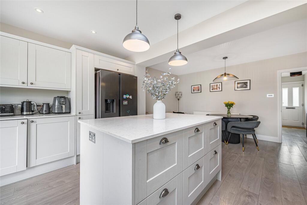 House in London - View 3