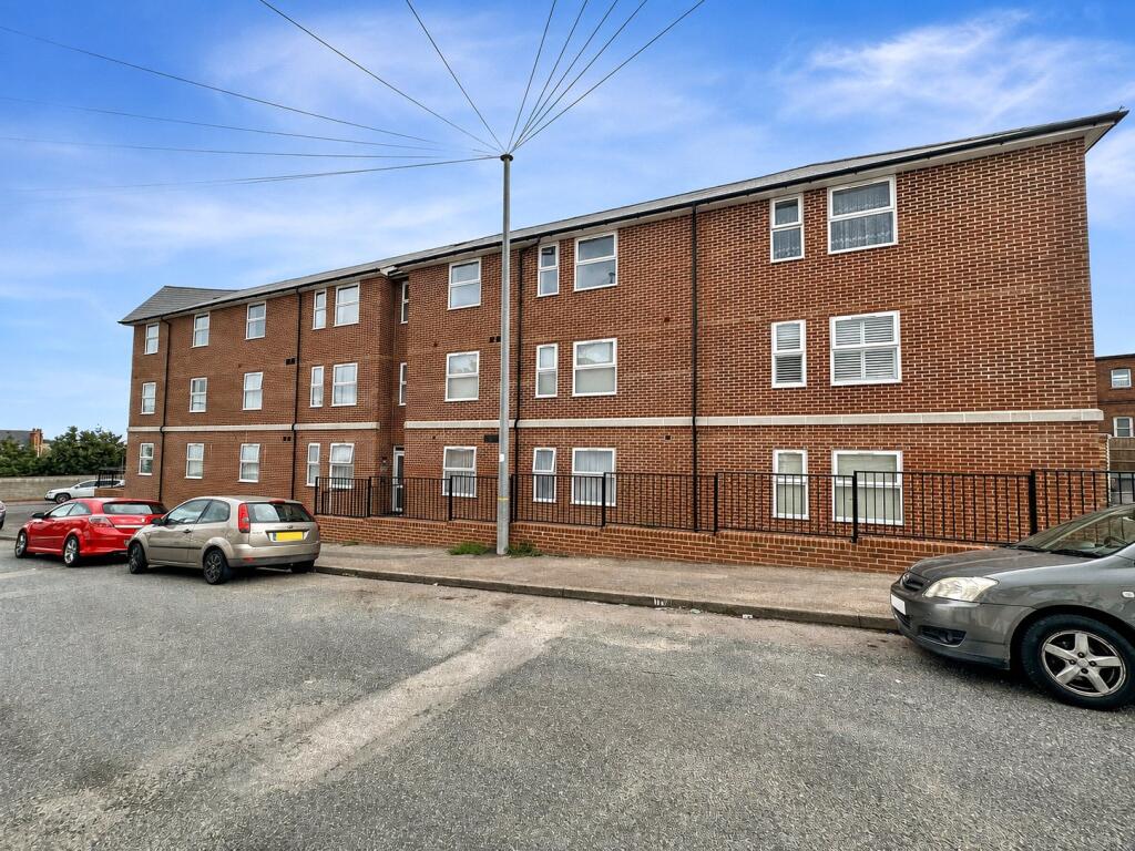 Apartment in Chatham, Medway