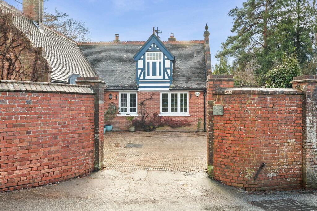 Main image of property: Dunnings Road, East Grinstead, RH19