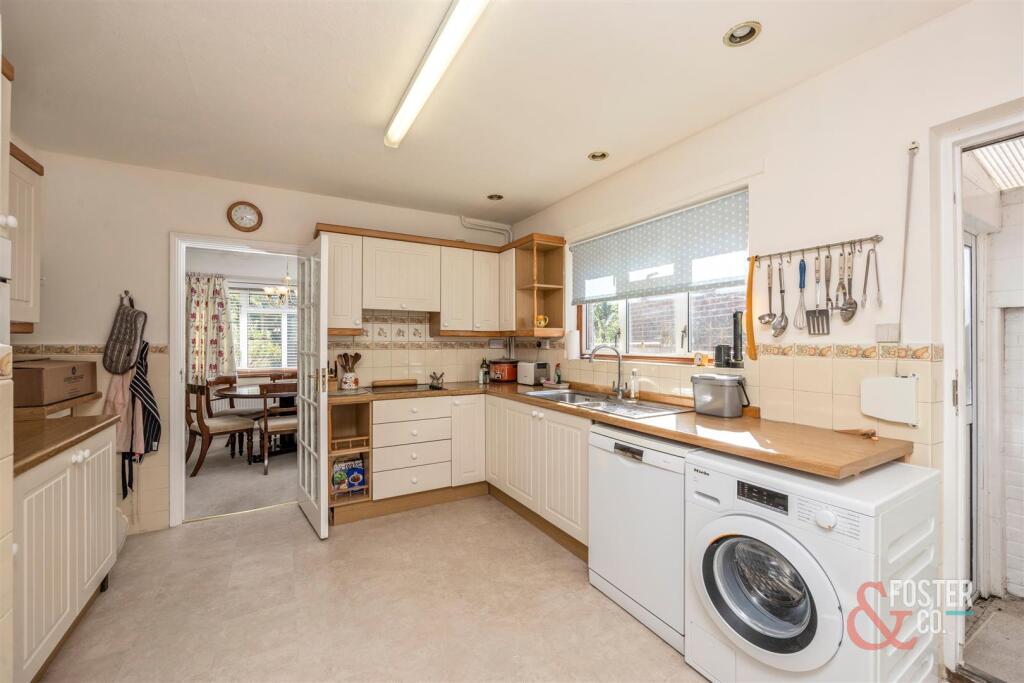 House in Brighton - View 4