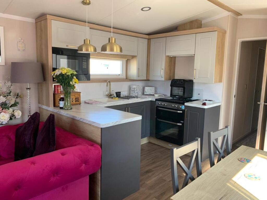 House in Bridgwater, Knowle, Bawdrip - View 5