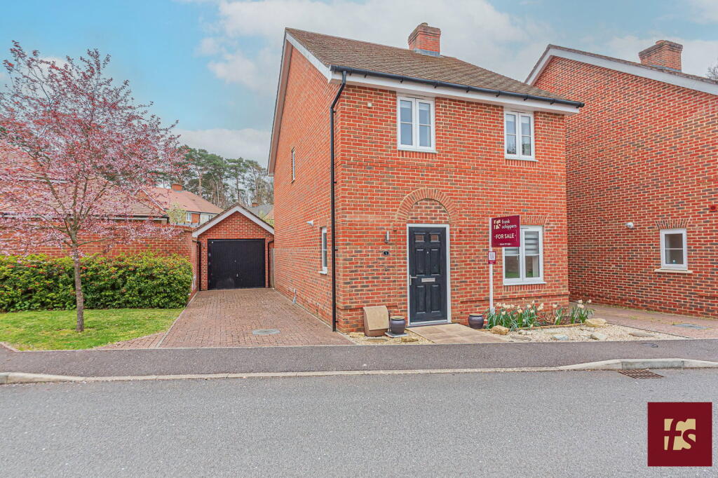 Main image of property: Dashers Close, Crowthorne, RG45 6GX
