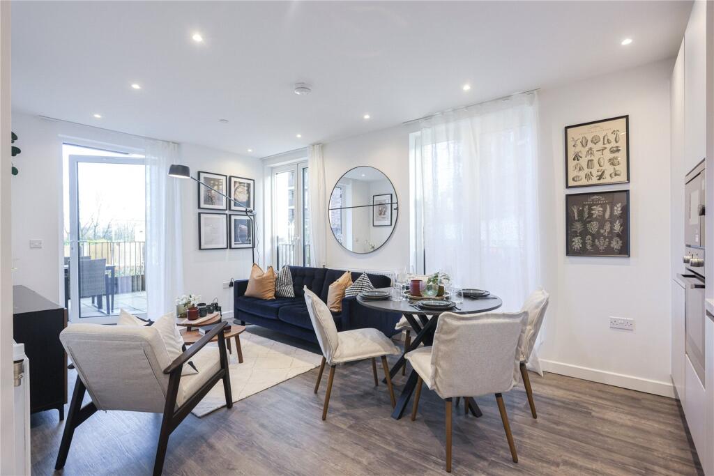 Main image of property: Medawar Drive, London, NW7