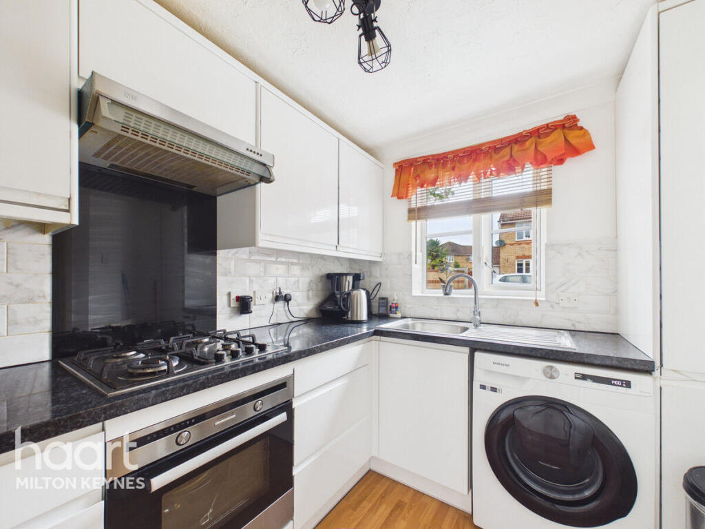 House in Milton Keynes - View 5