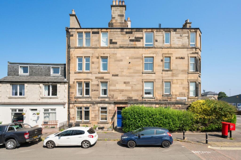 Main image of property: 1/9 Roseburn Avenue, Edinburgh, EH12