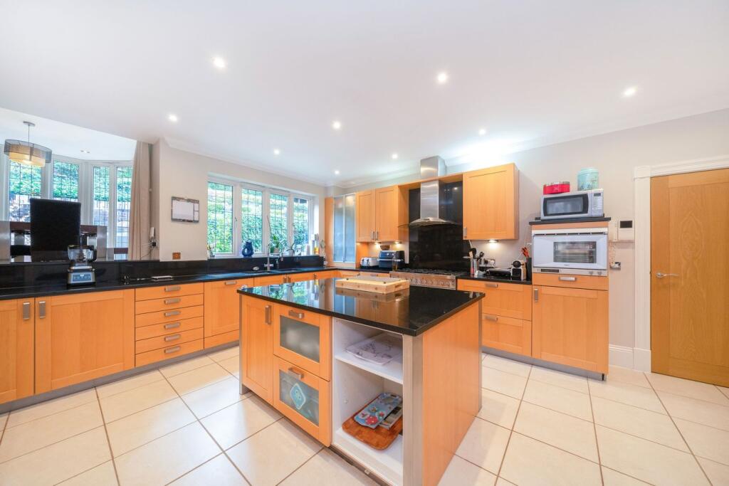 House in Hemel Hempstead, Beaconsfield - View 3