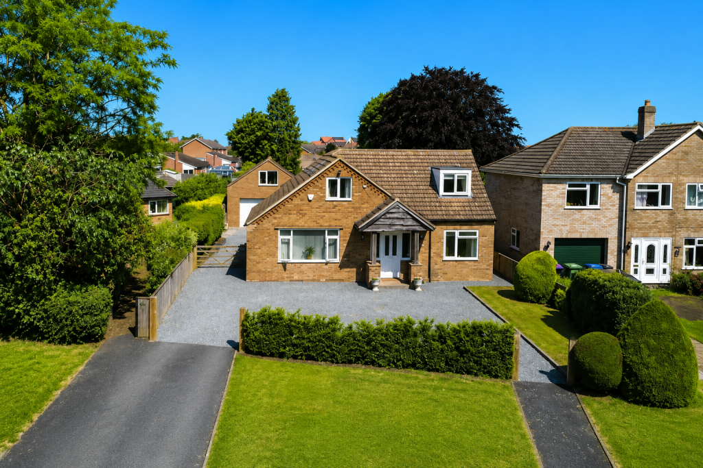 Main image of property: Welcome to 32Cliff Road, Welton, Lincoln, LN2 3JJ